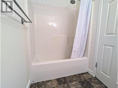 200 Black Forest Drive Unit# 707, Invermere, BC - Indoor Photo Showing Bathroom