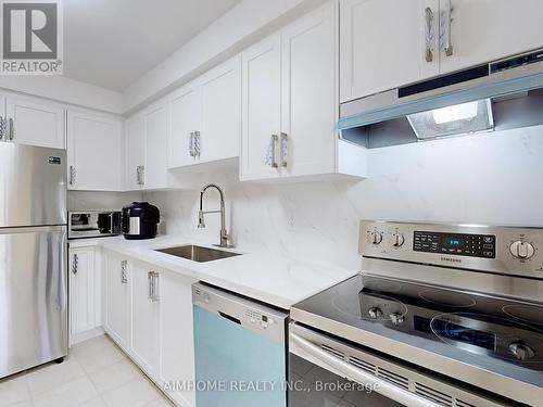 3 - 4171 Glen Erin Drive, Mississauga, ON - Indoor Photo Showing Kitchen