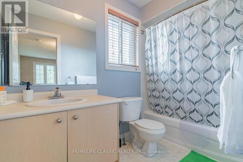 256 Johnson Street, Barrie, ON - Indoor Photo Showing Bathroom