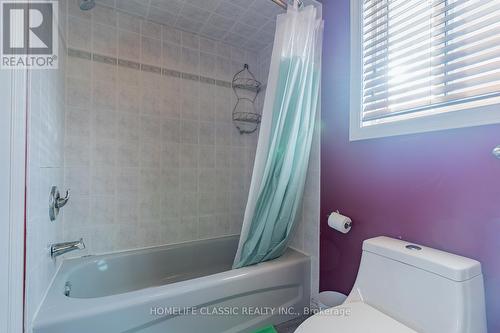 256 Johnson Street, Barrie, ON - Indoor Photo Showing Bathroom