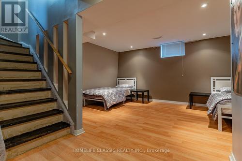 256 Johnson Street, Barrie, ON - Indoor