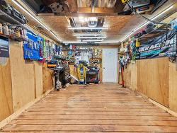 Garage - 