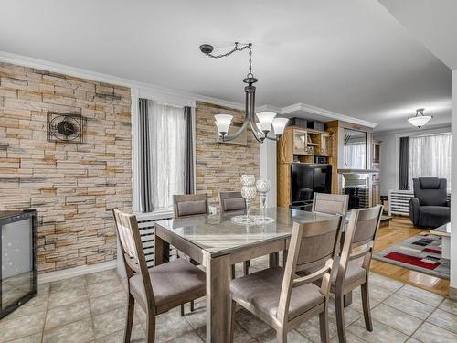 Dining room - 3612 Boul. Ste-Anne, Québec (Beauport), QC - Indoor Photo Showing Dining Room