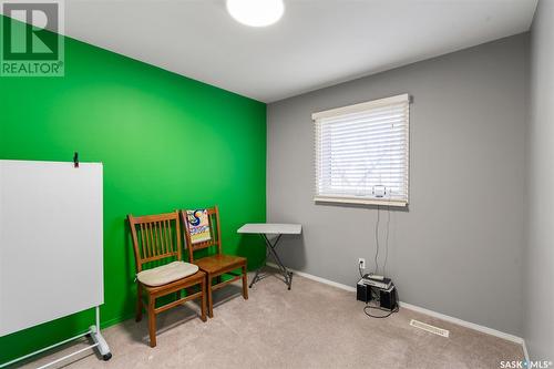 120 515 Mcwillie Avenue, Saskatoon, SK - Indoor