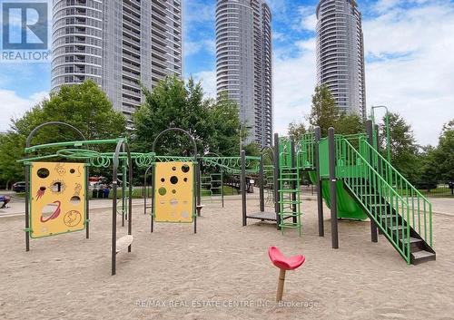 2219 - 181 Village Green Square, Toronto, ON - Outdoor With Facade