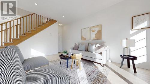 1 Sissons Way, Markham, ON - Indoor Photo Showing Living Room