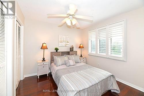 82 Grath Crescent, Whitby (Blue Grass Meadows), ON - Indoor Photo Showing Bedroom