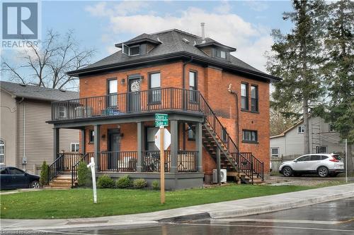 806 Duke Street, Cambridge, ON - Outdoor With Deck Patio Veranda With Facade