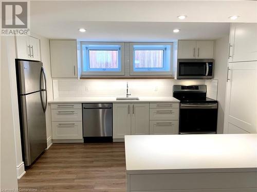 Unit B - Lower Level - 806 Duke Street, Cambridge, ON - Indoor Photo Showing Kitchen With Stainless Steel Kitchen