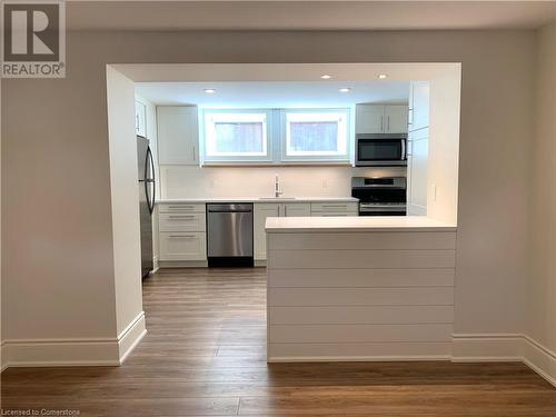 Unit B - Lower Level - 806 Duke Street, Cambridge, ON - Indoor Photo Showing Kitchen