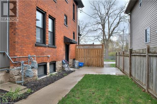 806 Duke Street, Cambridge, ON - Outdoor With Exterior