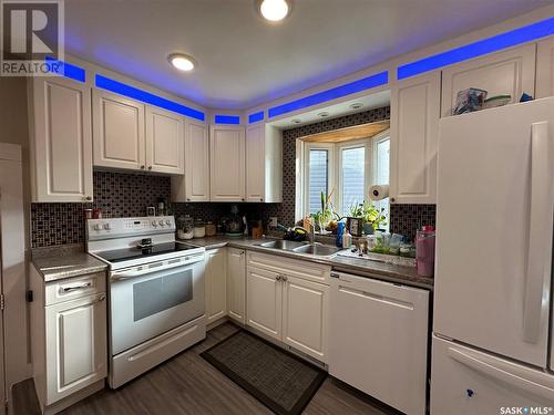 37 King Crescent, Humboldt, SK - Indoor Photo Showing Kitchen With Double Sink