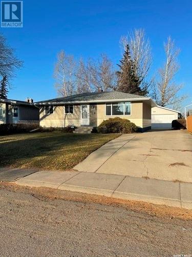 288 Carleton Drive, Saskatoon, SK - Outdoor