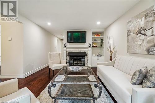 1513 Upper Middle Road Unit# 3, Burlington, ON - Indoor Photo Showing Living Room With Fireplace