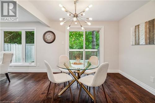 1513 Upper Middle Road Unit# 3, Burlington, ON - Indoor Photo Showing Dining Room