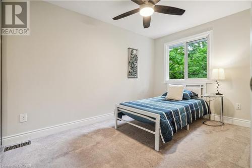 1513 Upper Middle Road Unit# 3, Burlington, ON - Indoor Photo Showing Bedroom