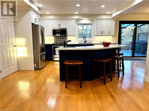 441 Queen Street N, Paisley, ON - Indoor Photo Showing Kitchen With Upgraded Kitchen