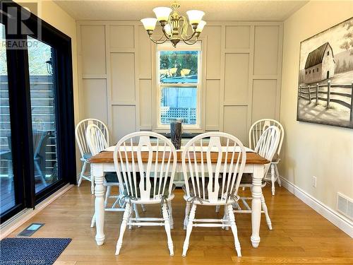 441 Queen Street N, Paisley, ON - Indoor Photo Showing Dining Room