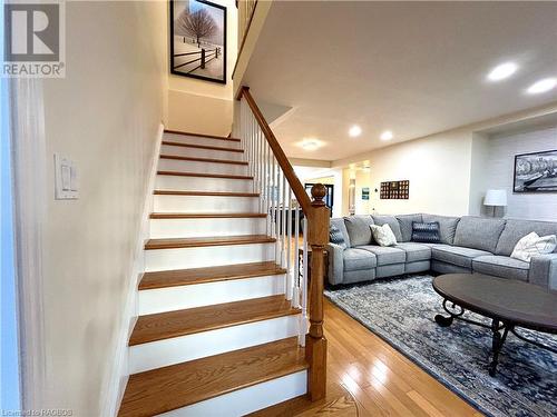 441 Queen Street N, Paisley, ON - Indoor Photo Showing Living Room