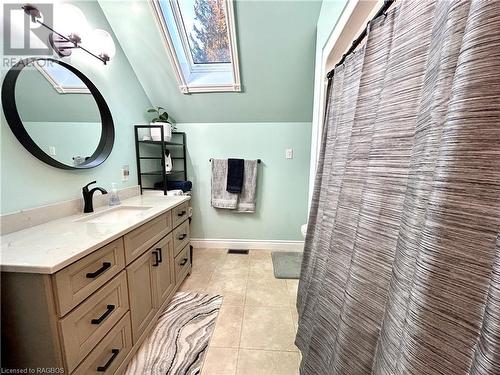 441 Queen Street N, Paisley, ON - Indoor Photo Showing Bathroom