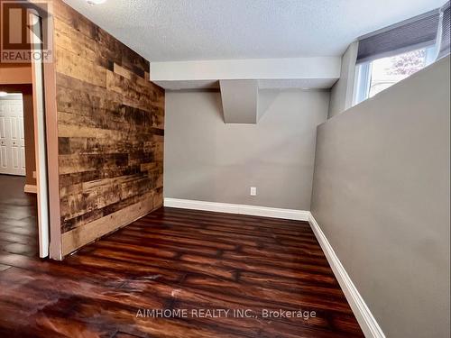 213 Ravenbury Drive, Hamilton, ON - Indoor Photo Showing Other Room