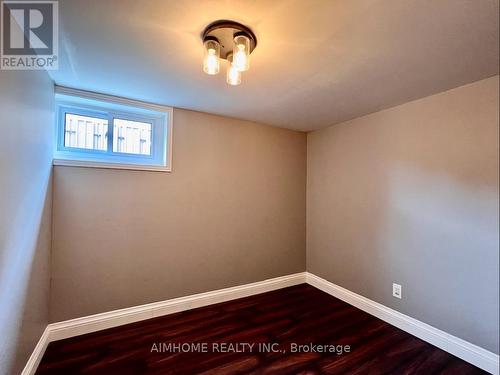 213 Ravenbury Drive, Hamilton, ON - Indoor Photo Showing Other Room