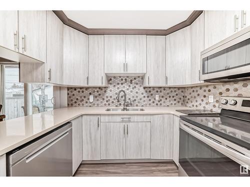 13511 127 St Nw, Edmonton, AB - Indoor Photo Showing Kitchen With Double Sink