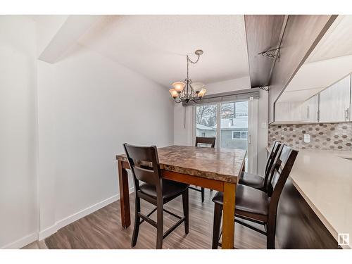 13511 127 St Nw, Edmonton, AB - Indoor Photo Showing Dining Room