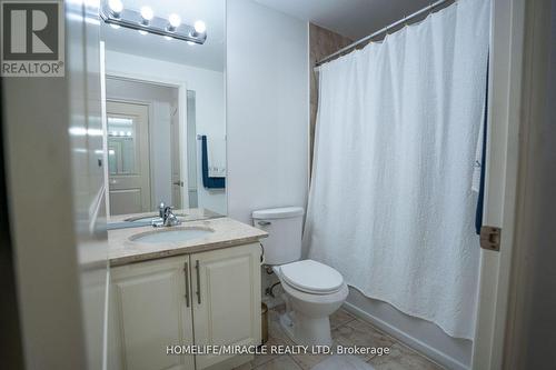 303 - 9235 Jane Street, Vaughan, ON - Indoor Photo Showing Bathroom