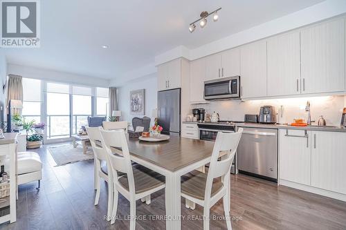 1808 - 85 Oneida Crescent, Richmond Hill, ON - Indoor