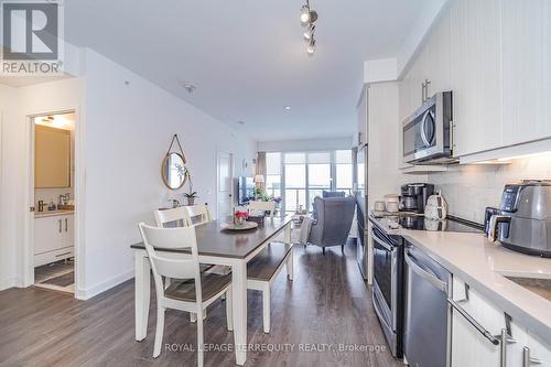 1808 - 85 Oneida Crescent, Richmond Hill, ON - Indoor