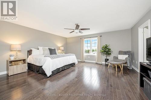 43 Jolana Crescent, Halton Hills, ON - Indoor Photo Showing Bedroom