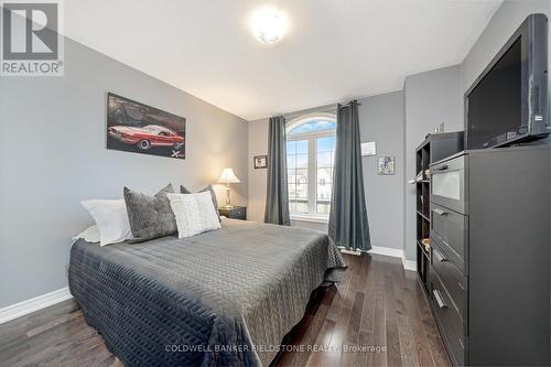 43 Jolana Crescent, Halton Hills, ON - Indoor Photo Showing Bedroom