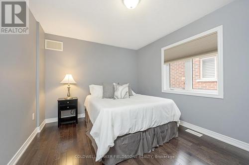 43 Jolana Crescent, Halton Hills, ON - Indoor Photo Showing Bedroom