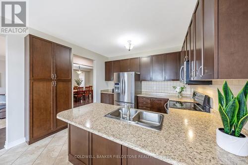 43 Jolana Crescent, Halton Hills, ON - Indoor Photo Showing Kitchen With Double Sink