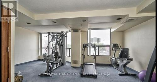 1102 - 25 Agnes Street, Mississauga, ON - Indoor Photo Showing Gym Room