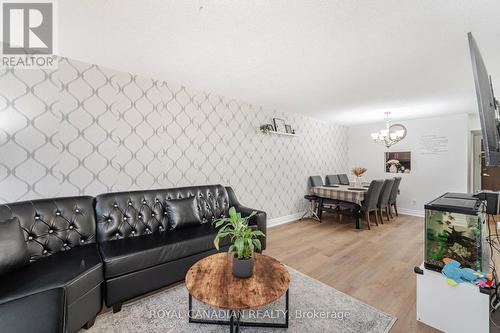 1102 - 25 Agnes Street, Mississauga, ON - Indoor Photo Showing Living Room