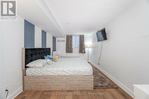 1102 - 25 Agnes Street, Mississauga, ON - Indoor Photo Showing Bedroom