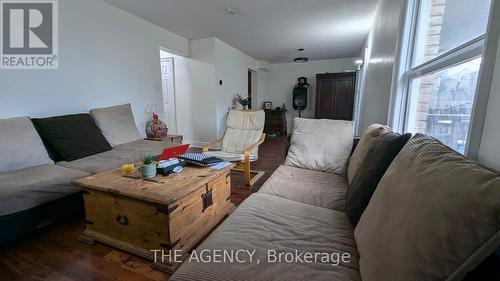 63 Somerset Drive, Brampton, ON - Indoor Photo Showing Living Room