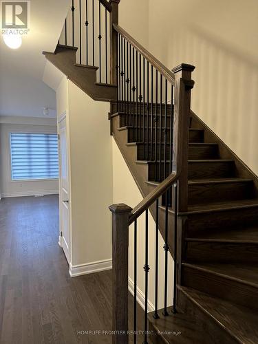 10 Durham Avenue, Barrie, ON - Indoor Photo Showing Other Room