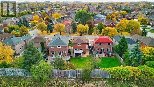 7421 Doverwood Drive, Mississauga, ON - Outdoor With View