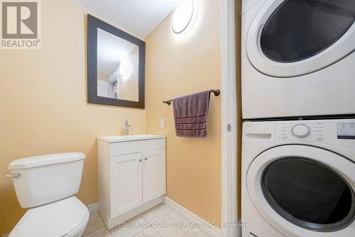 7421 Doverwood Drive, Mississauga, ON - Indoor Photo Showing Laundry Room