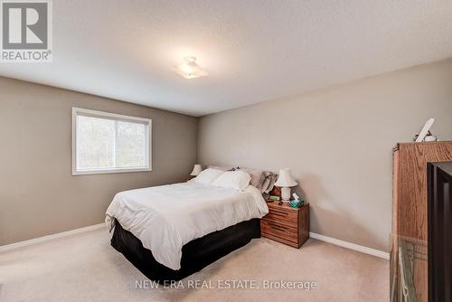 45 Critcher Avenue, Cambridge, ON - Indoor Photo Showing Bedroom