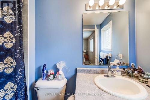 45 Critcher Avenue, Cambridge, ON - Indoor Photo Showing Bathroom