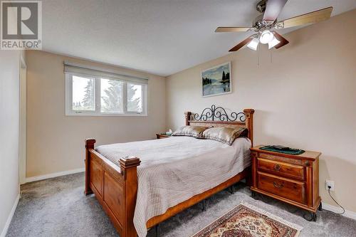 940 Rundlecairn Way Ne, Calgary, AB - Indoor Photo Showing Bedroom