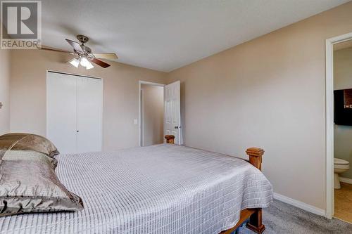 940 Rundlecairn Way Ne, Calgary, AB - Indoor Photo Showing Bedroom