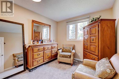 940 Rundlecairn Way Ne, Calgary, AB - Indoor