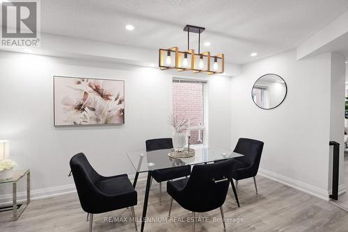 21 Casabel Drive, Vaughan, ON - Indoor Photo Showing Dining Room