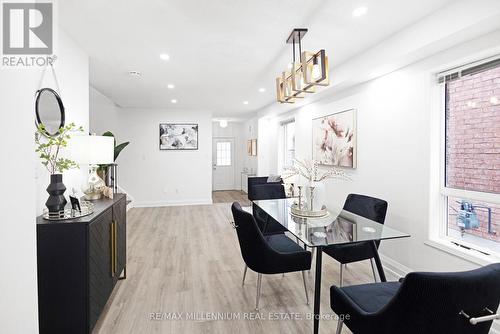 21 Casabel Drive, Vaughan, ON - Indoor Photo Showing Dining Room