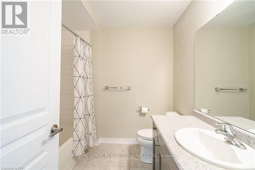 79 - 541 Winston Road, Grimsby, ON - Indoor Photo Showing Bathroom